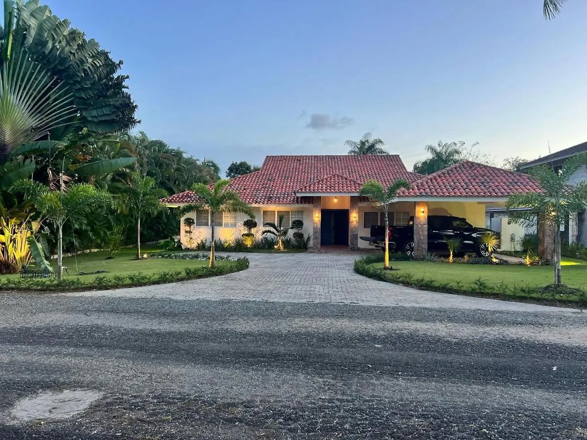 Villa Guavaberry Juan Dolio